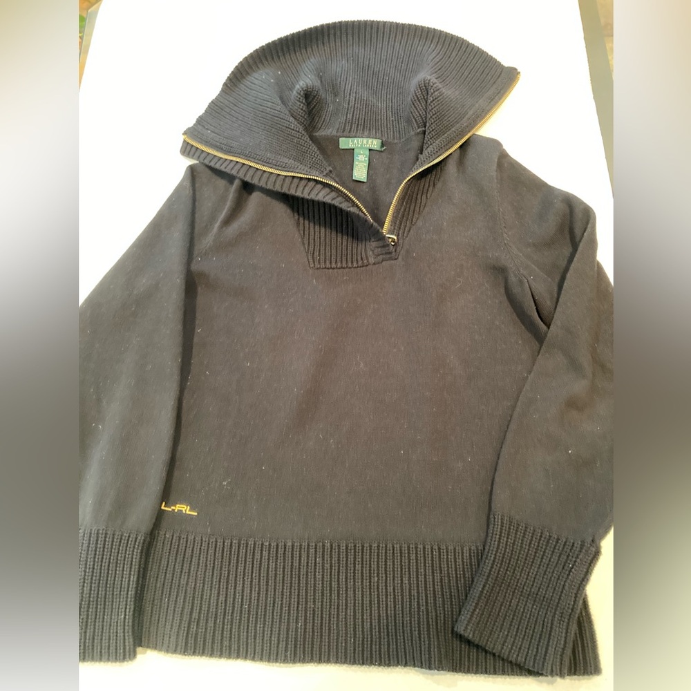Lauren Ralph Lauren sweater. EUC